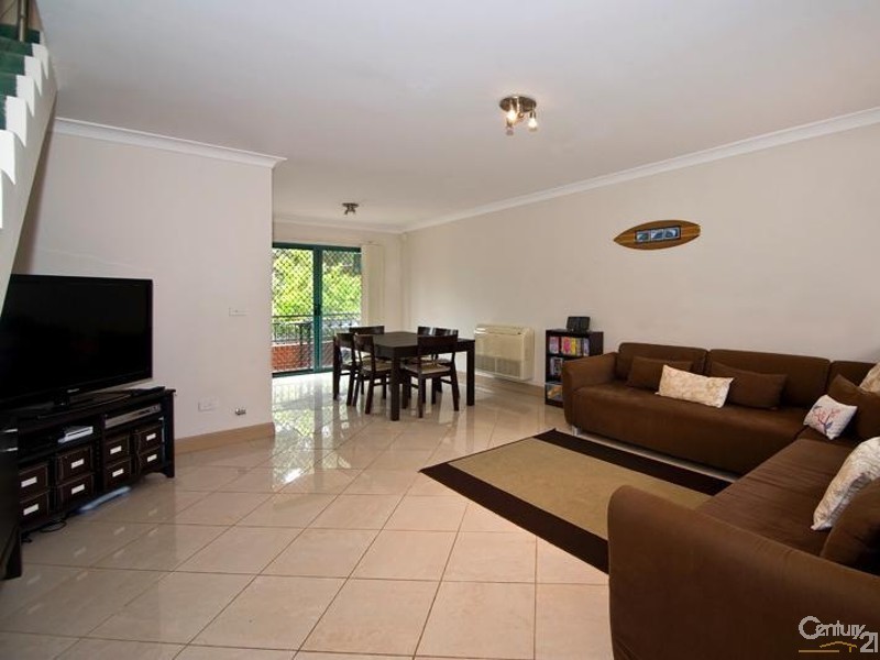 6/81-89 Bellevue Road, Georges Hall NSW 2198