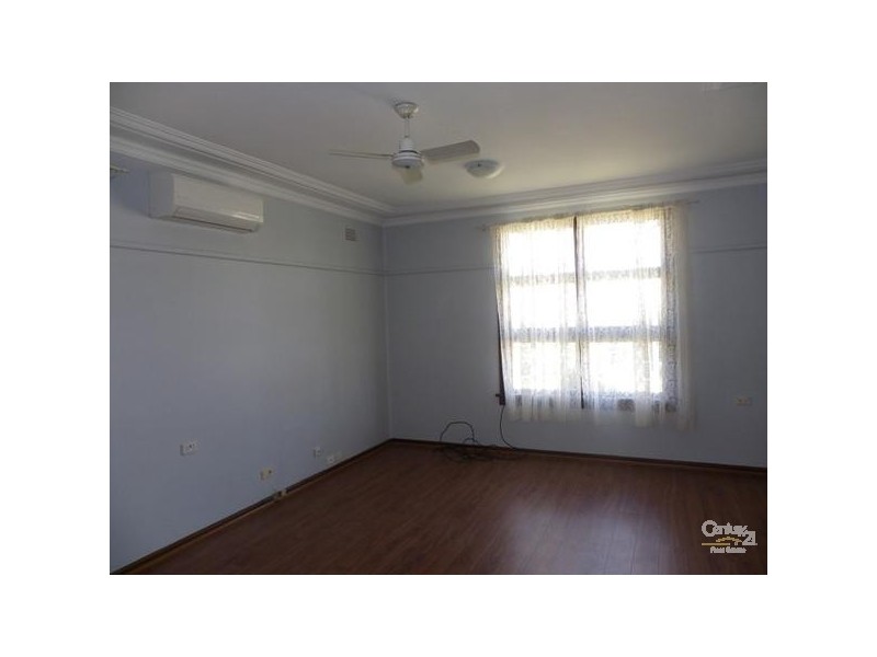 2 Hedlund Street, Revesby NSW 2212