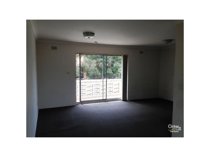 4/3 Eastbourne Avenue, Homebush West NSW 2140