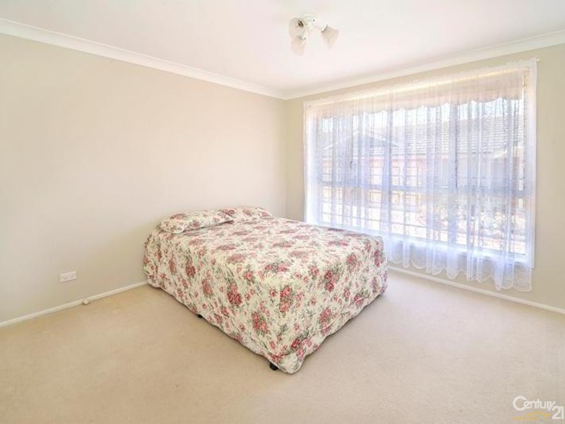 7/26 Parkview Avenue, Picnic Point NSW 2213