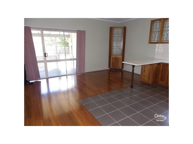 38 Laundess Avenue, Panania NSW 2213