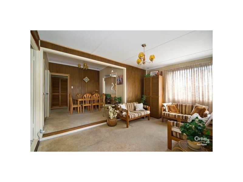 13 Cheatle Street, East Hills NSW 2213