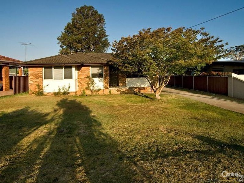 22 Paine Avenue, Moorebank NSW 2170