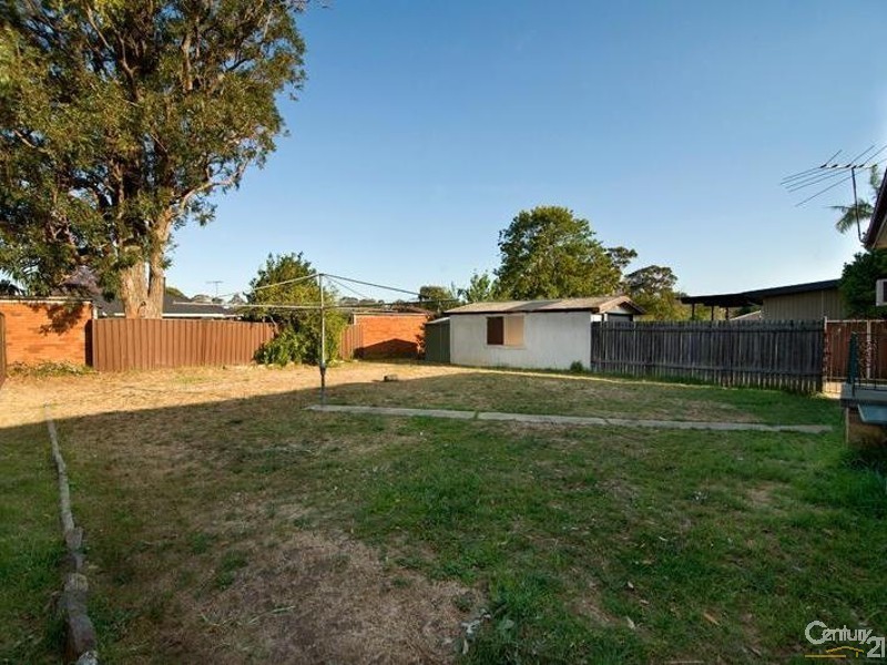 22 Paine Avenue, Moorebank NSW 2170
