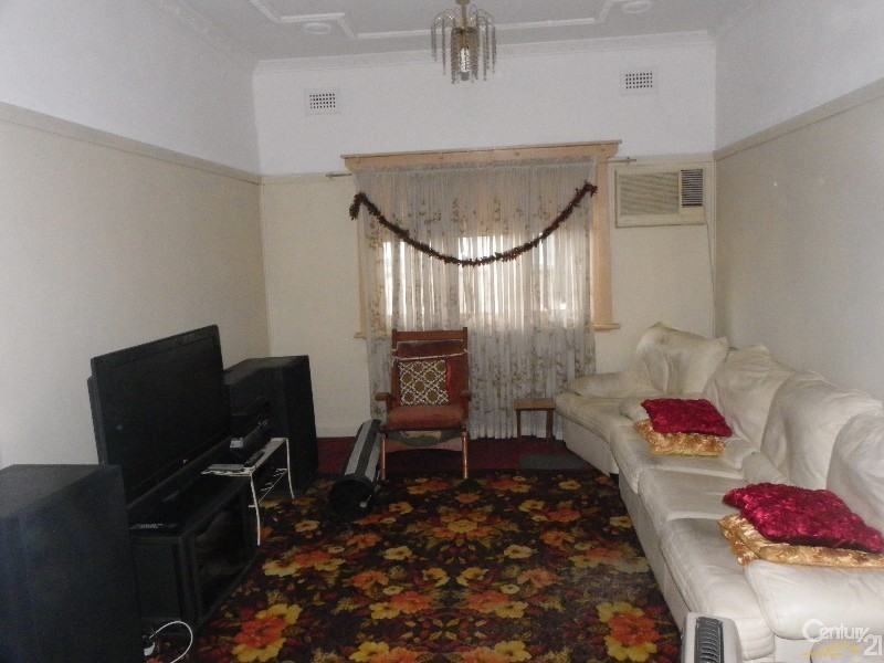 2 Hixson Street, Bankstown NSW 2200