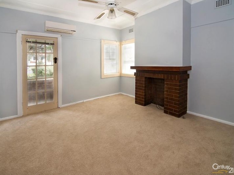 65 Sphinx Avenue, Revesby NSW 2212