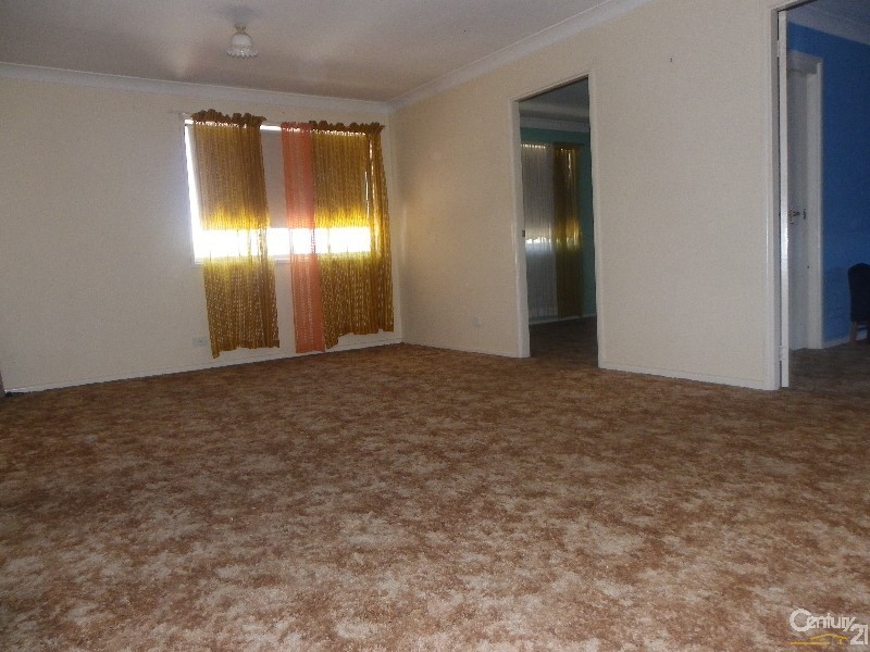 10 Lemnos Avenue, Milperra NSW 2214