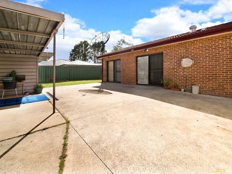 25 Ambon Road, Holsworthy NSW 2173