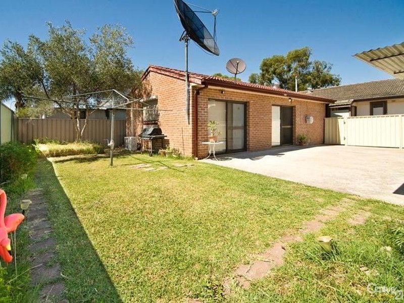 25 Ambon Road, Holsworthy NSW 2173
