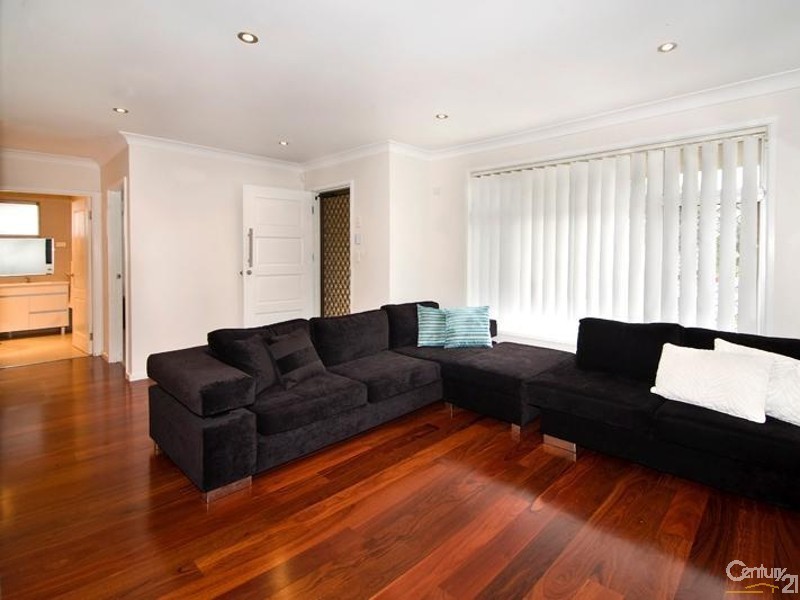 4 Orana Place, Greenacre NSW 2190