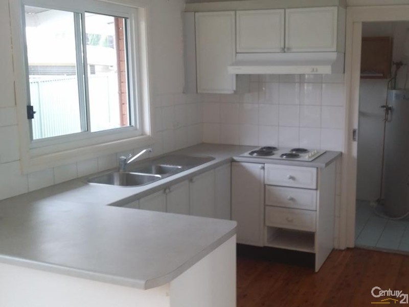 70 Dernancourt Parade, Milperra NSW 2214