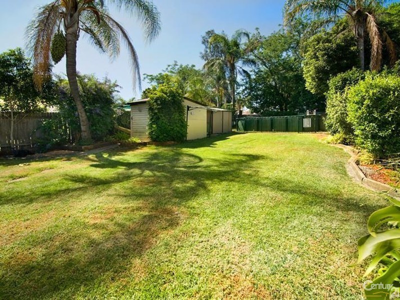 33 Richard Street, Panania NSW 2213