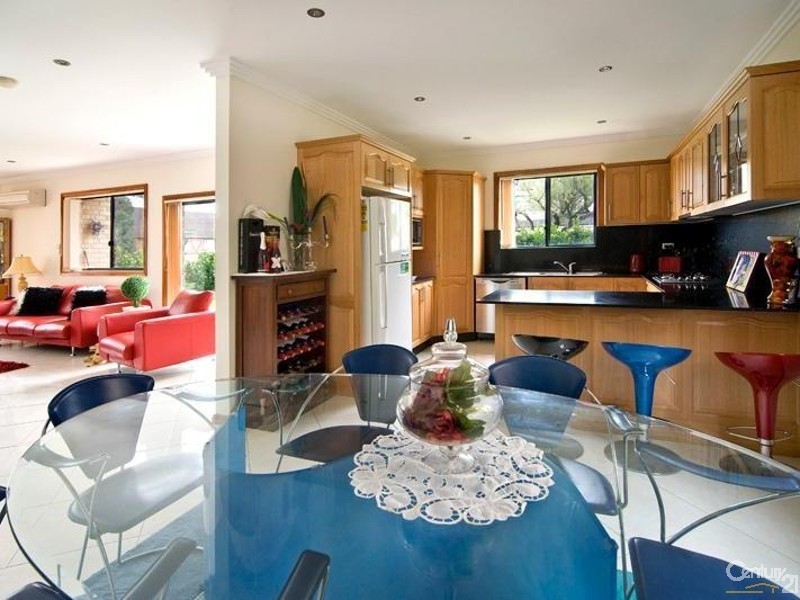 285 The River Road, Revesby Heights NSW 2212