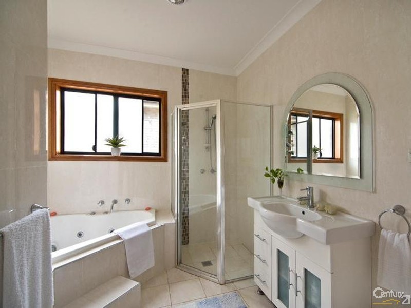 285 The River Road, Revesby Heights NSW 2212