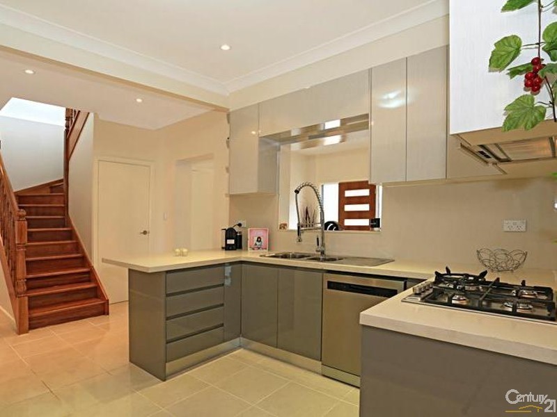 27 Dilke Road, Padstow NSW 2211
