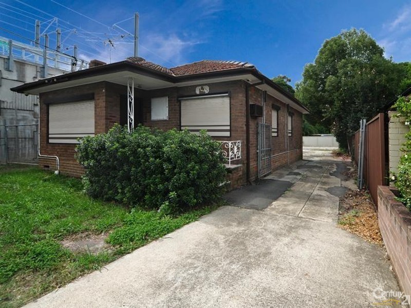 143 The River Road, Revesby NSW 2212