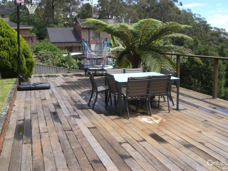 93a Bignell Street, Illawong NSW 2234