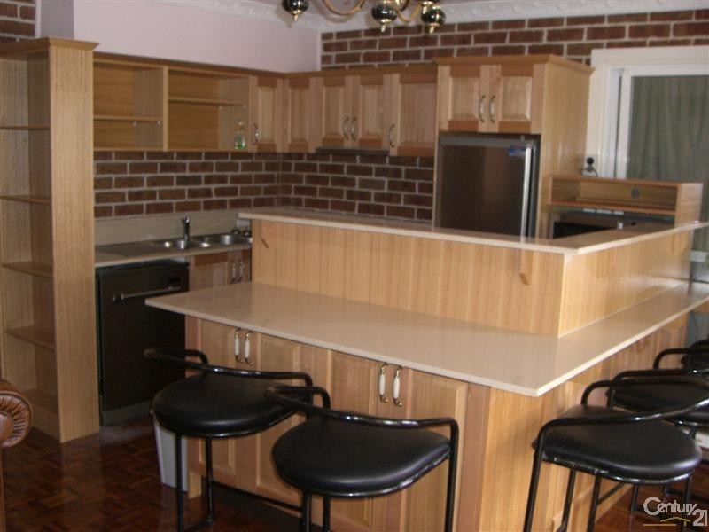 93a Bignell Street, Illawong NSW 2234