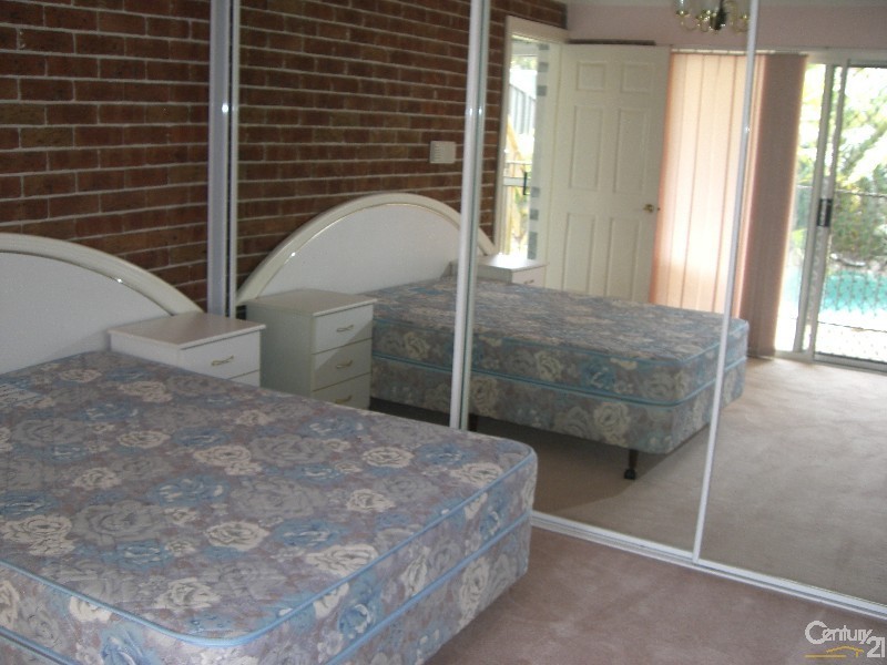 93a Bignell Street, Illawong NSW 2234