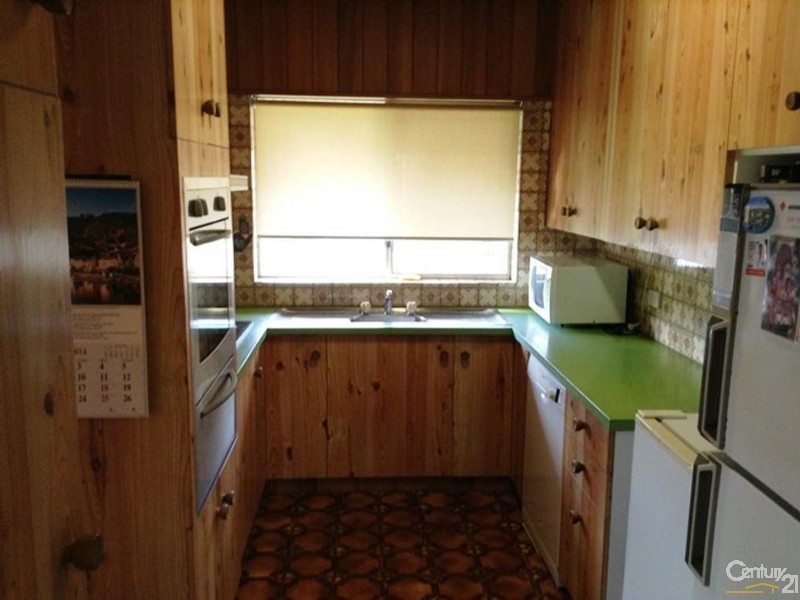 82 Hannans Road, Riverwood NSW 2210