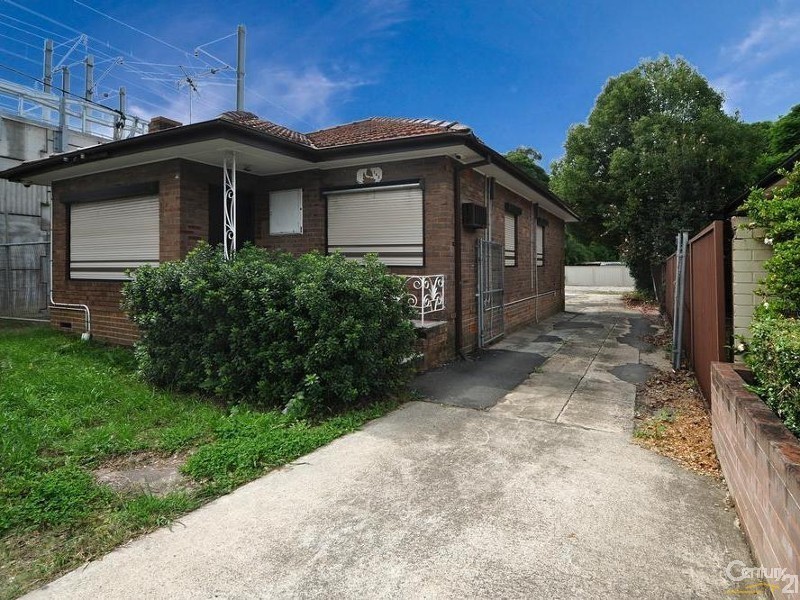 143 The River Road, Revesby NSW 2212