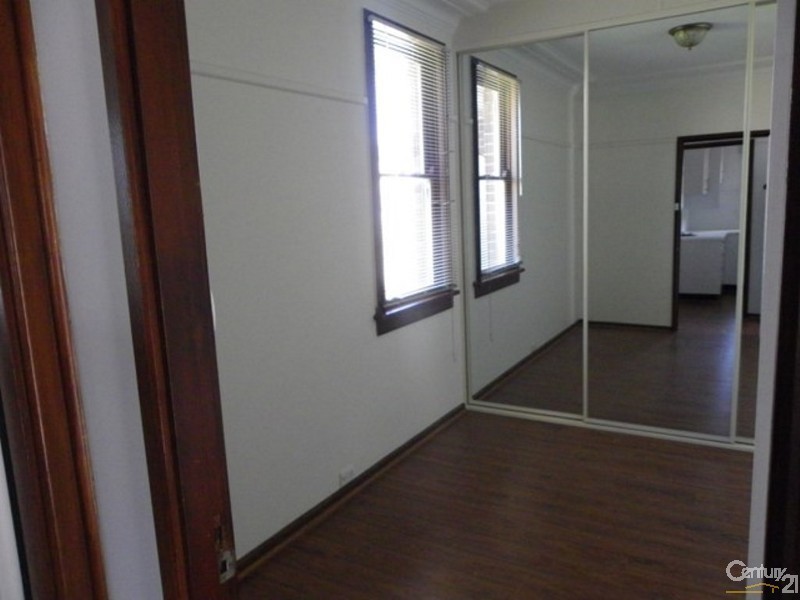 2 Hedlund Street, Revesby NSW 2212