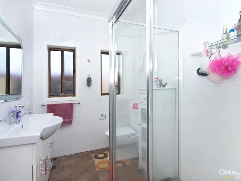 28 Milperra Road, Revesby NSW 2212