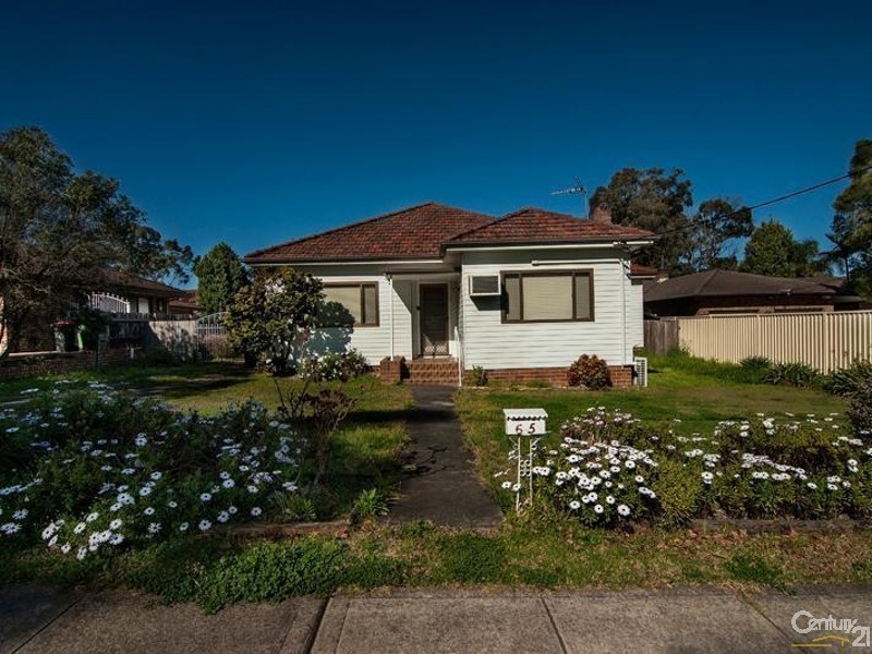 65 Victor Avenue, Picnic Point NSW 2213