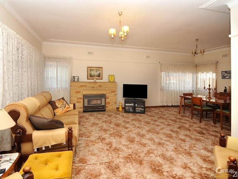 3 Wilson Street, Panania NSW 2213