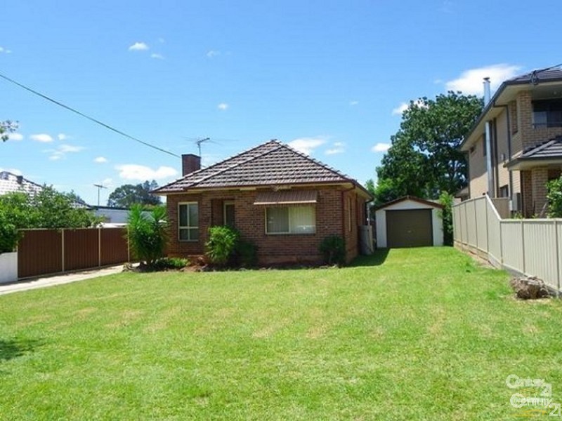 17 Knight Avenue, Panania NSW 2213