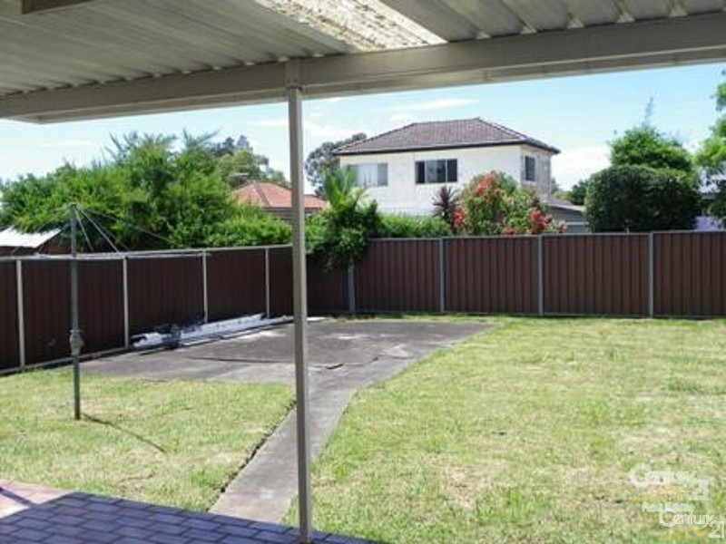 17 Knight Avenue, Panania NSW 2213