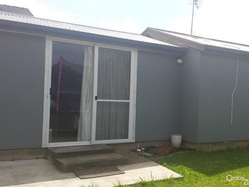 1/33 Malvern Street, Panania NSW 2213