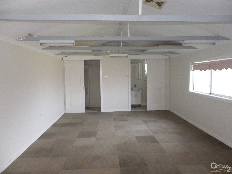 1/33 Malvern Street, Panania NSW 2213