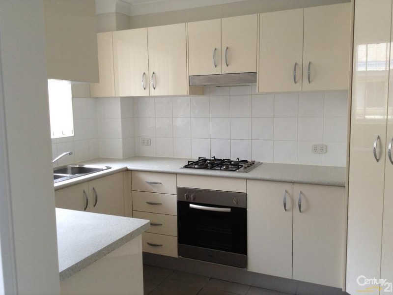 11/8-10 Revesby Place, Revesby NSW 2212