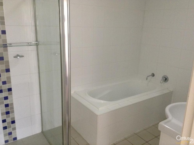 11/8-10 Revesby Place, Revesby NSW 2212