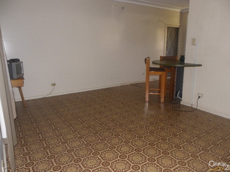 10 Lemnos Parade, Milperra NSW 2214