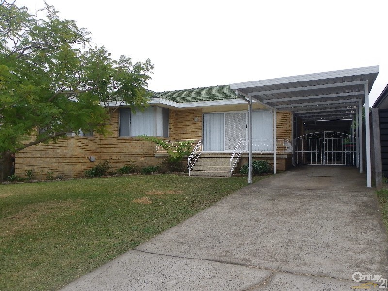 124 Rex Road, Georges Hall NSW 2198