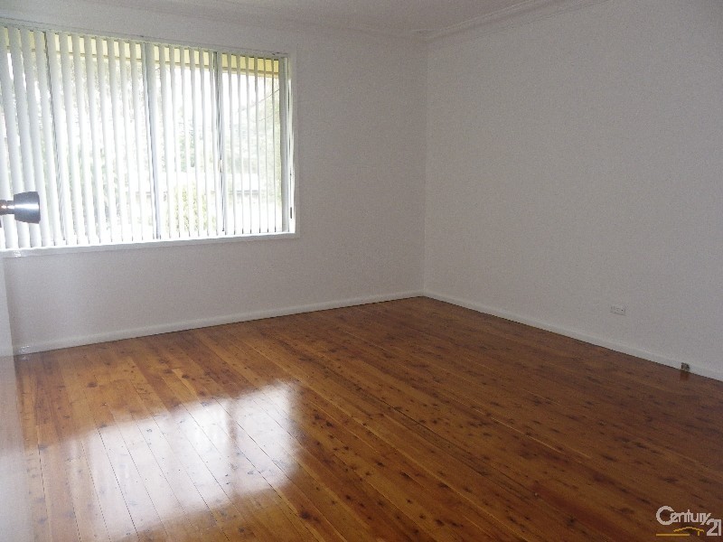 124 Rex Road, Georges Hall NSW 2198