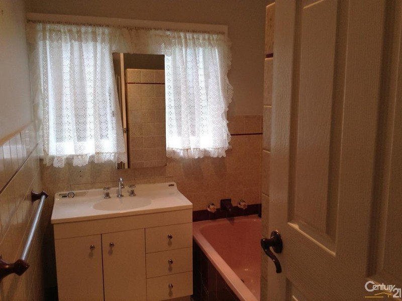 189 Bransgrove Road, Panania NSW 2213