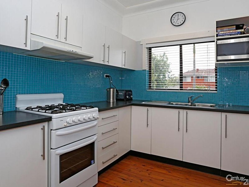 6 Brotherton Street, South Wentworthville NSW 2145