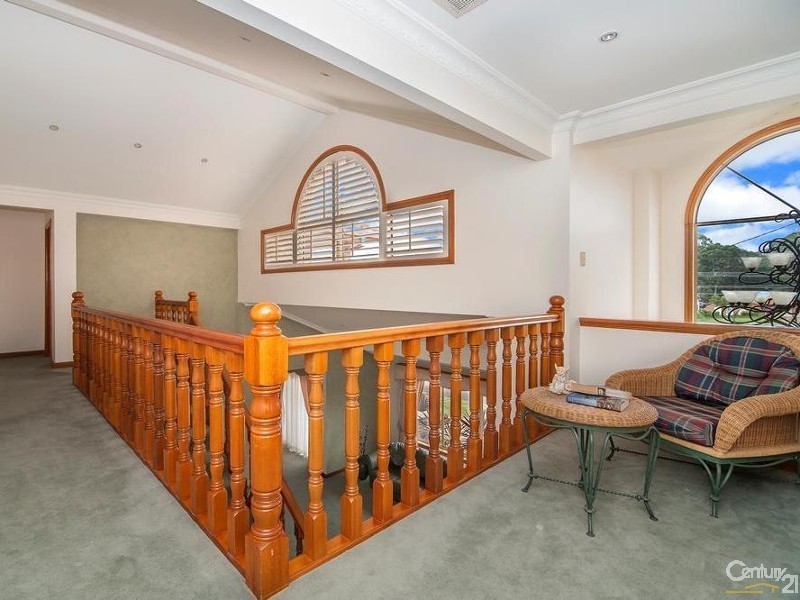 27 Yvonne Crescent, Bass Hill NSW 2197