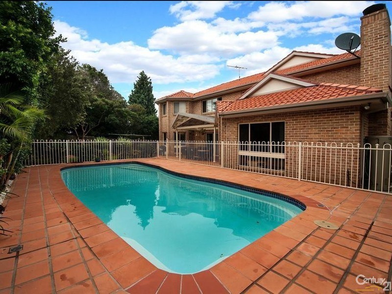 27 Yvonne Crescent, Bass Hill NSW 2197