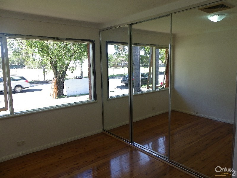 70 Dernancourt Parade, Milperra NSW 2214