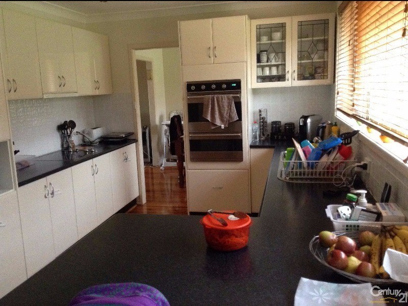 2 Dell Place, Georges Hall NSW 2198