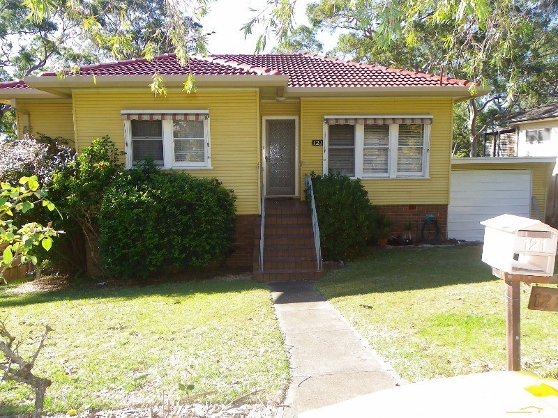 121 Sandakan Road, Revesby Heights NSW 2212