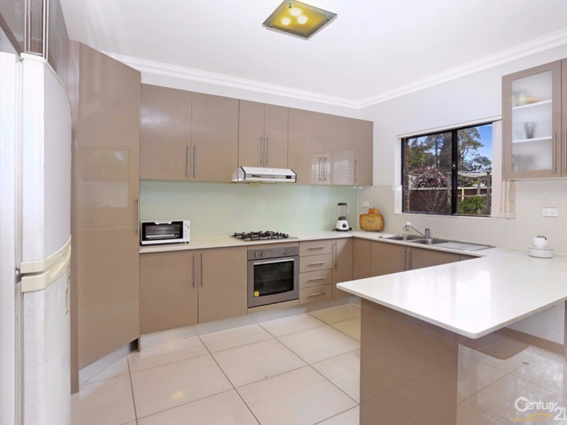 39 Tompson Road, Revesby NSW 2212