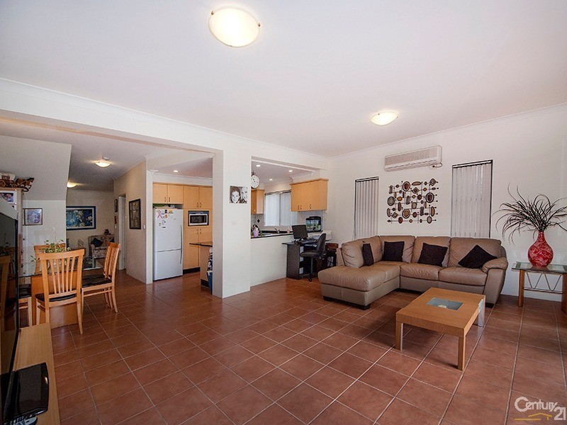 6a  Donald Street, Picnic Point NSW 2213