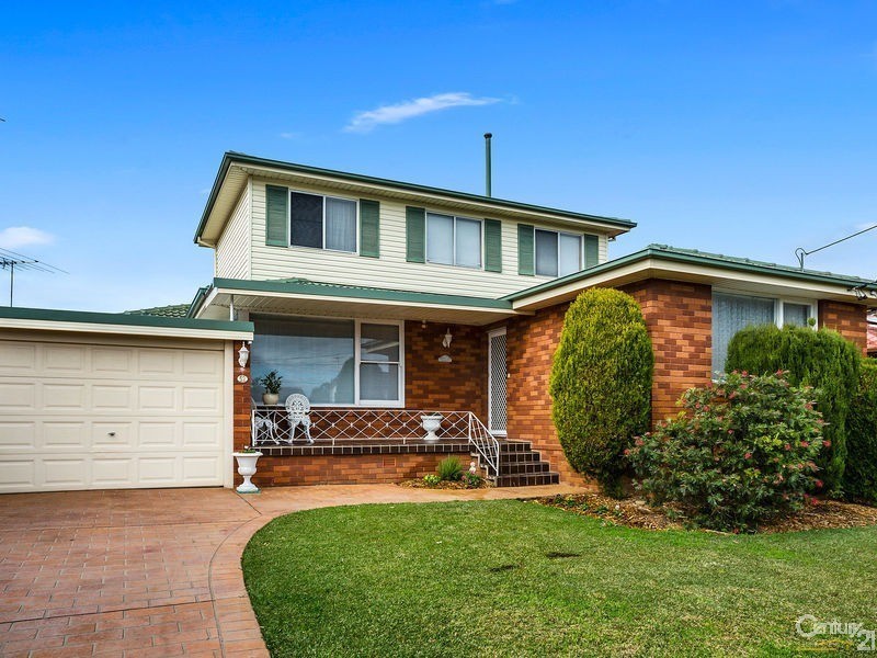 52 Gowlland Parade, Panania NSW 2213