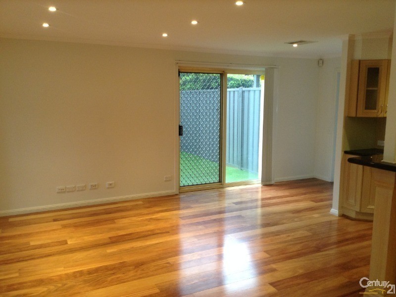 15 Mead Avenue, Chipping Norton NSW 2170