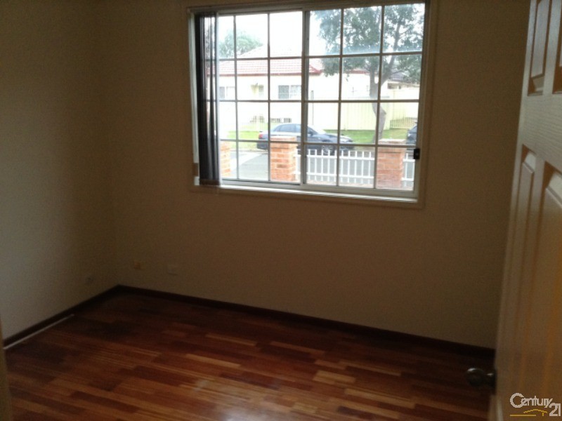 2B Alexander Street, Yagoona NSW 2199